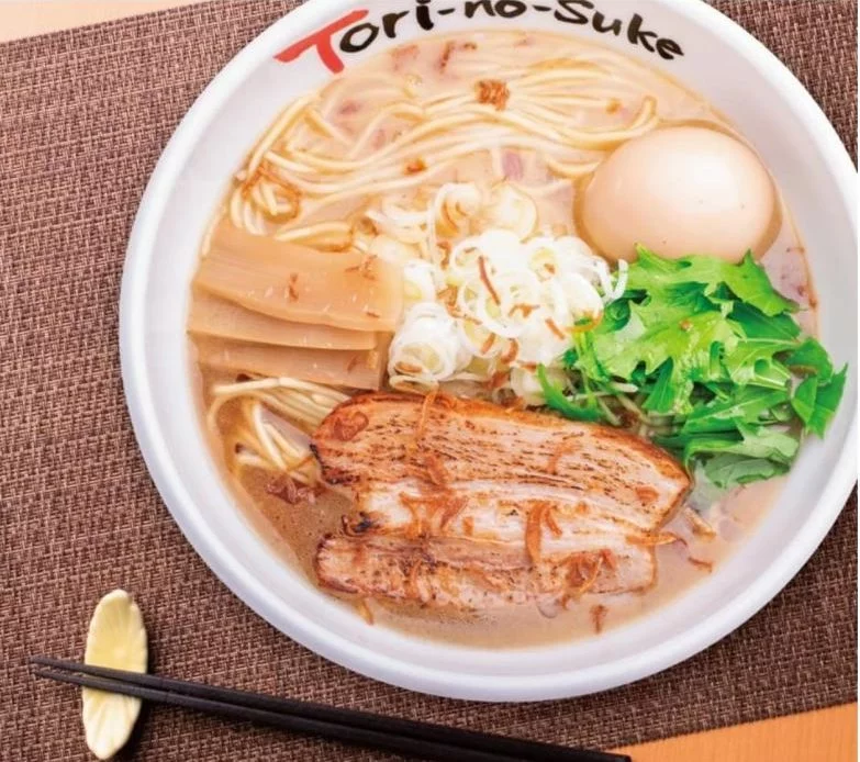 丸鶏醤油ラーメンとりの助 | maina! 美味な大田