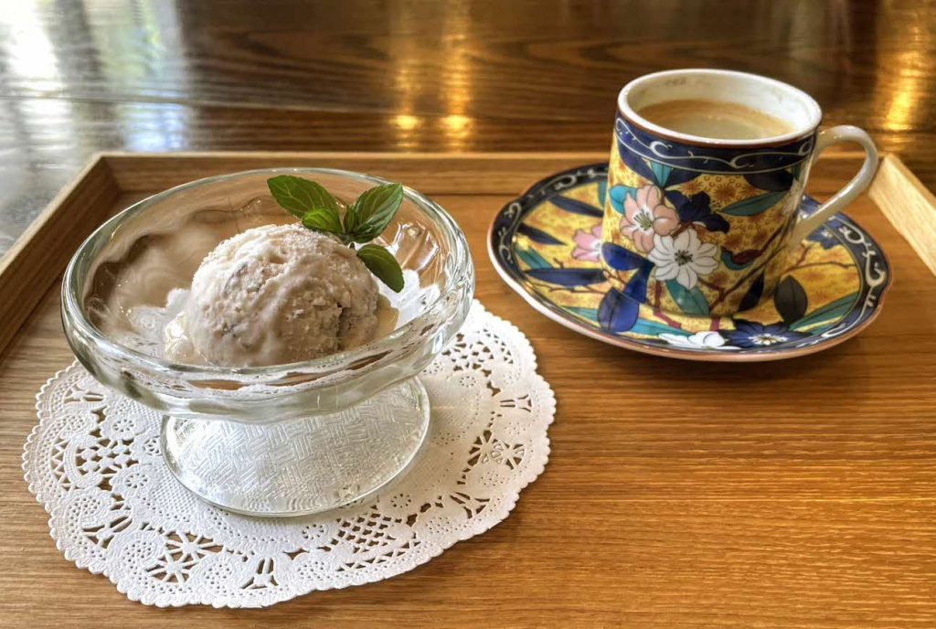 震湯カフェ内蔵丞 （くらのじょう）醗酵あんこアイスクリームセット